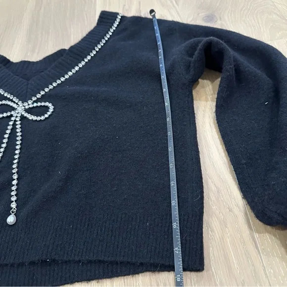 Express Rhinestone Bow Embellished Convertible Sweater Black Holiday New Years - Picture 13 of 15